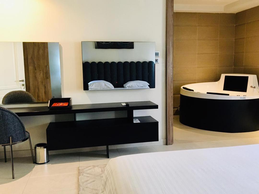 Summerset Continental Hotel Maitama By T E L E Hospitality アブジャ エクステリア 写真