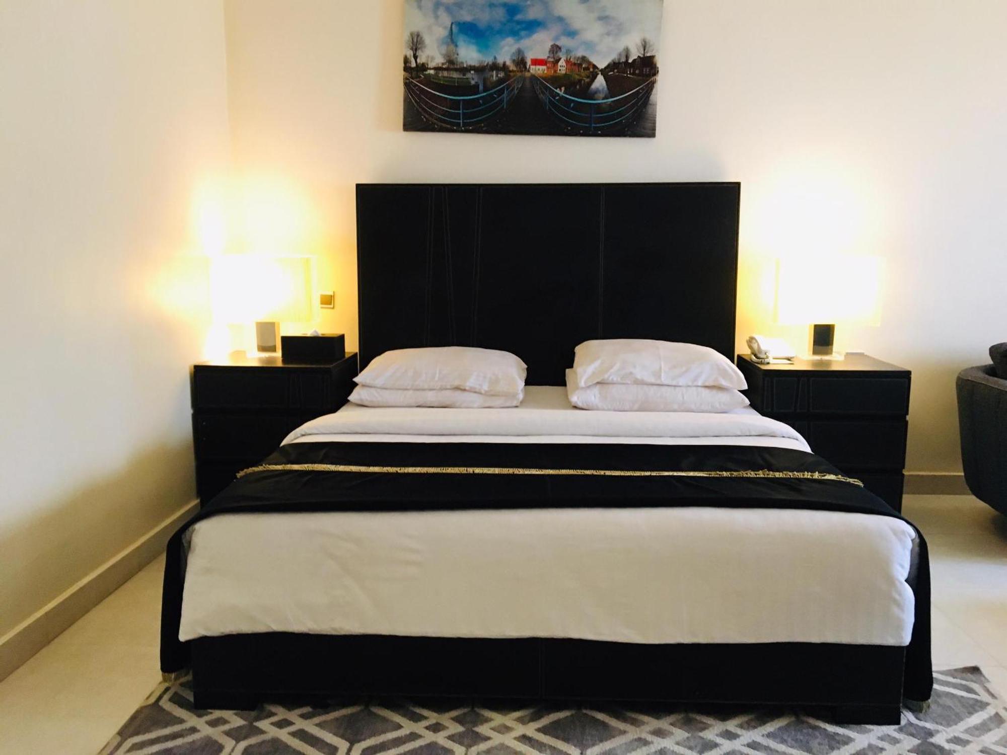 Summerset Continental Hotel Maitama By T E L E Hospitality アブジャ エクステリア 写真