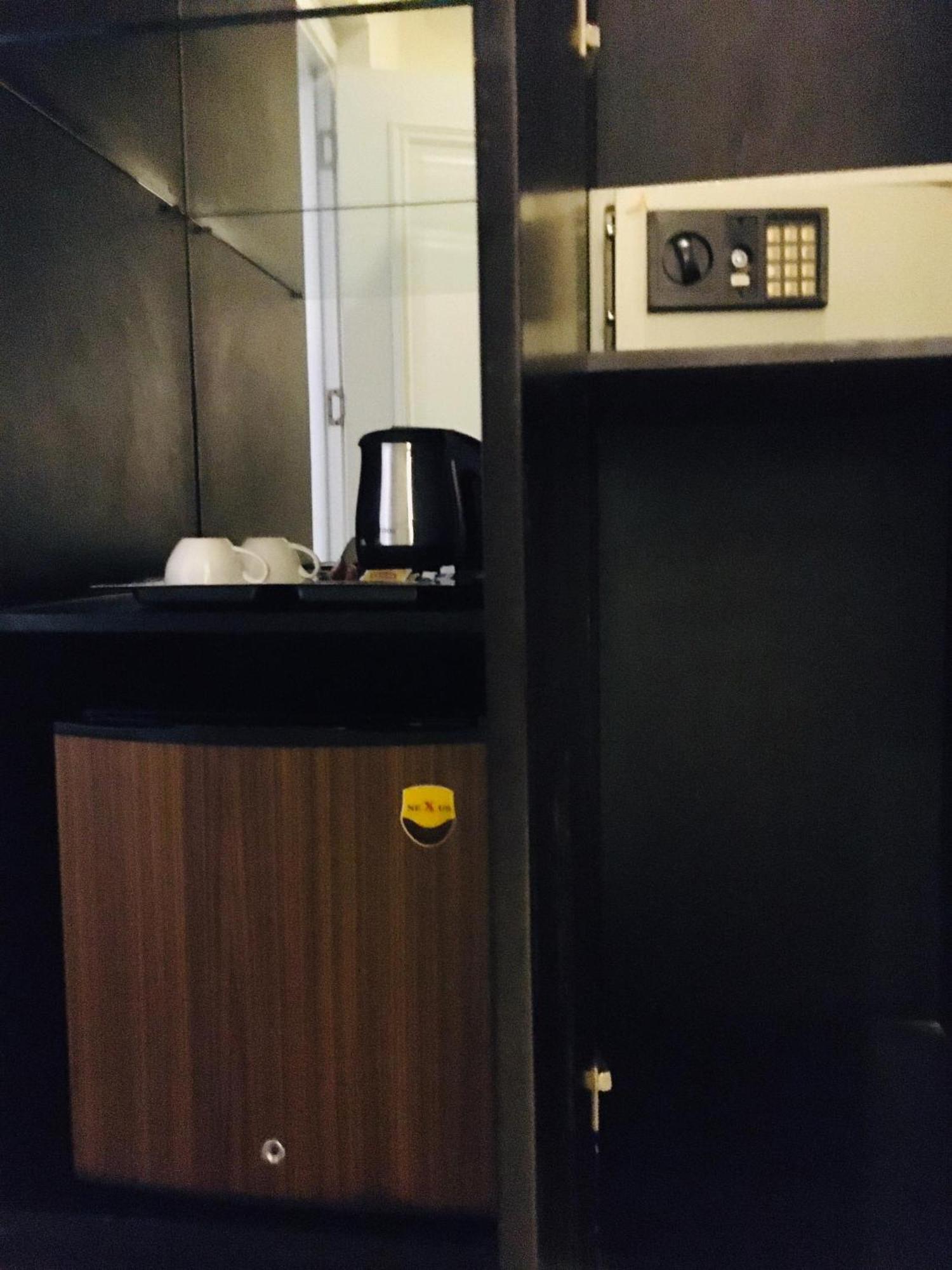 Summerset Continental Hotel Maitama By T E L E Hospitality アブジャ エクステリア 写真